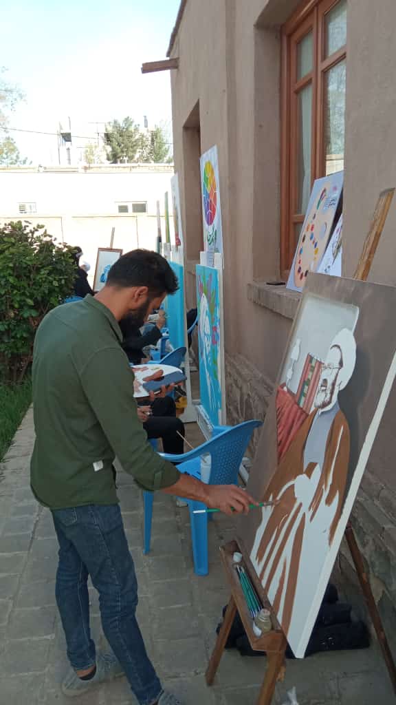 کارگاه نقاشی در خانه موزه شهید مطهری فریمان برگزار شد